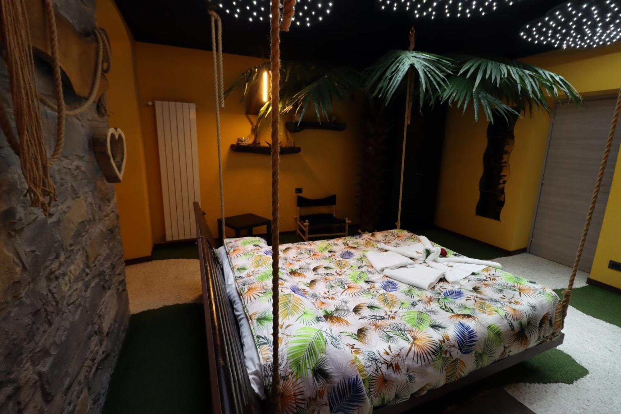 Thematic Rooms - Athema Atmosphere Trieste Exterior photo